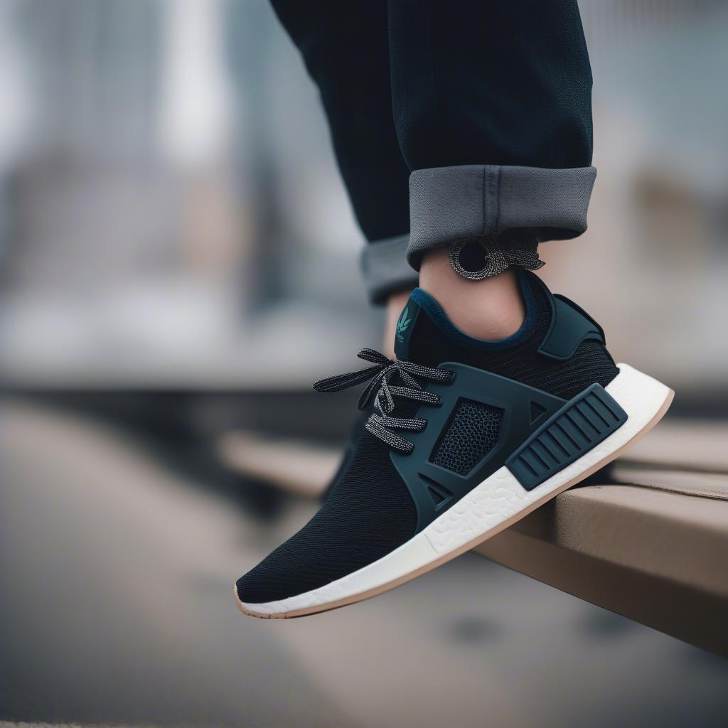 Cách phối đồ chất với NMD XR2